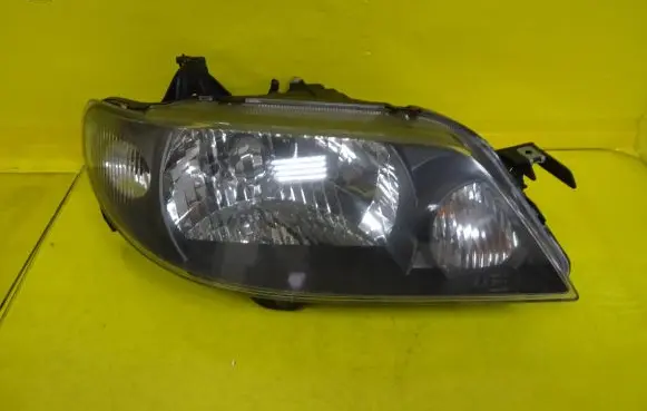 Mazda 323 F Headlight/headlamp