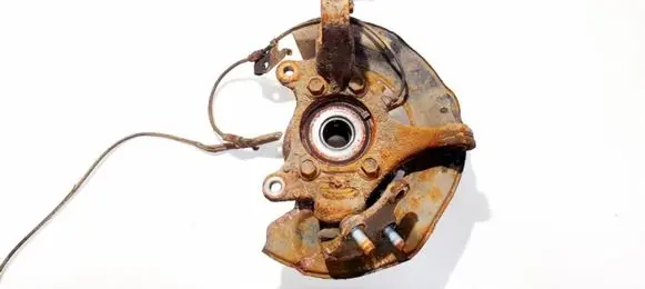 Toyota RAV 4 (XA30) Front wheel hub