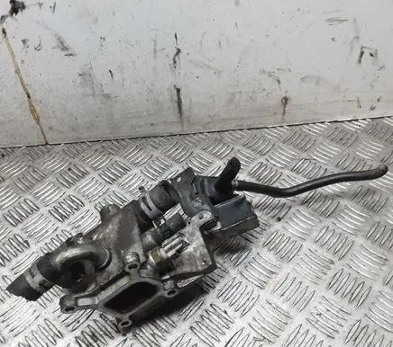 Ford Mondeo Mk III Thermostat/thermostat housing 1S7G8K556AJ B8850607 70809