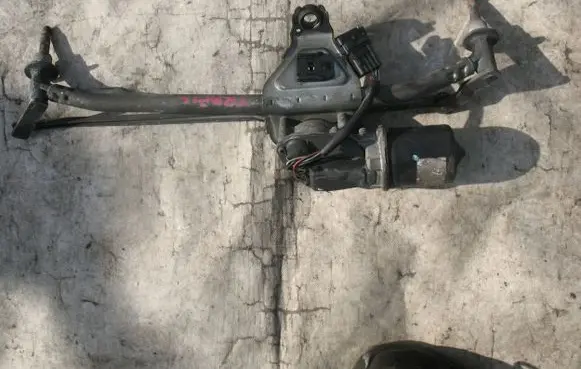 Renault Trafic II (X83) Front wiper linkage and motor 75764011002