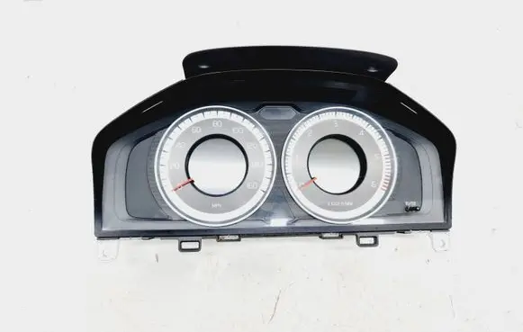 Volvo S60 Speedometer (instrument cluster) 31343330AA 36001841 69799630U