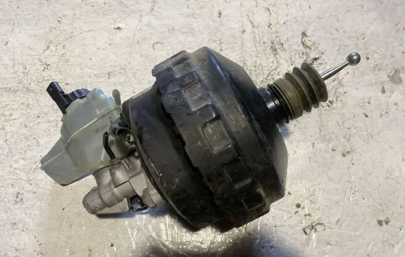 Skoda Octavia Mk2 (1Z) Brake booster 25207849960 1838207110 1K2614105AR