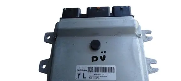 Nissan Micra Engine control unit/module ECU A56-E33 A56E33