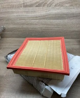Volkswagen Golf III Air filter 1H0129620