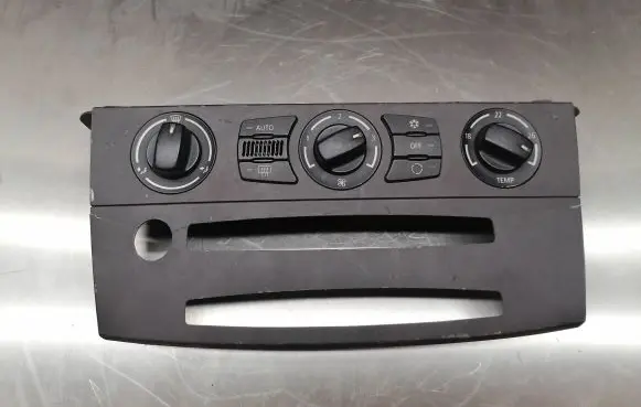 BMW 5 E60 E61 Climate control unit 6977430 697843001 7063151