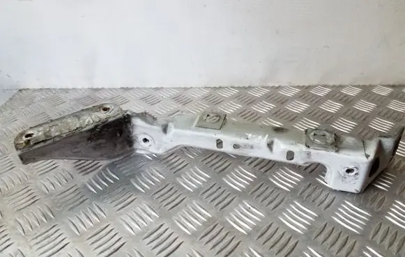 Renault Trafic II (X83) Fender mounting bracket