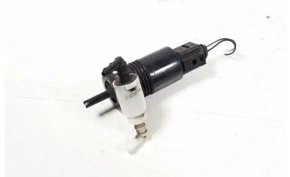 Mercedes-Benz R W251 Windscreen/windshield washer pump A1648690321