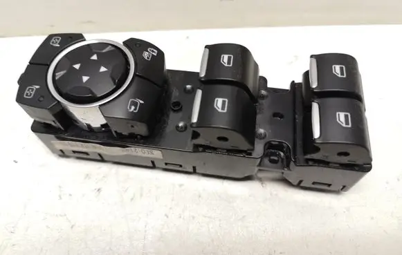 Ford Mondeo MK V Electric window control switch DG9T14540DDW