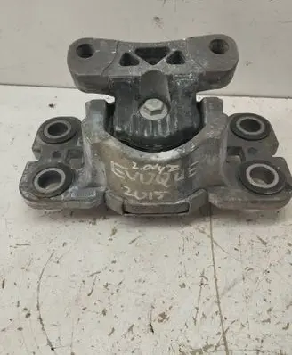 Land Rover Range Rover Evoque L538 Engine mount bracket EJ327M121AD 180714