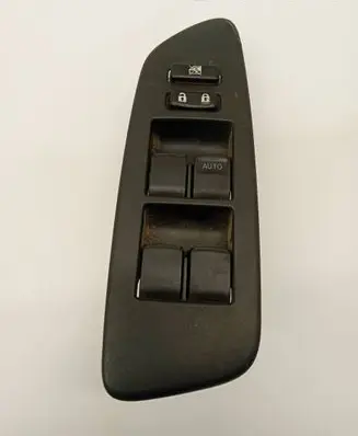 Toyota Auris 150 Electric window control switch 9231d89