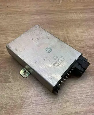 Mercedes-Benz E W124 Cruise control unit/module 0055450532