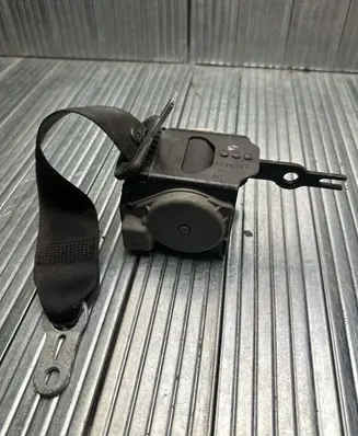 BMW X5 E70 Front seatbelt 3052985