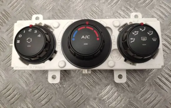 Opel Movano B Climate control unit 275107490R