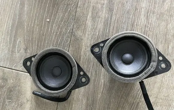 Toyota bZ4X Panel speaker 8616028830