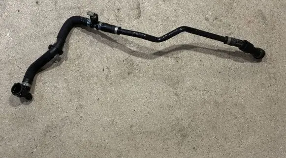 Mercedes-Benz GLE W167 Engine coolant pipe/hose A1675016303