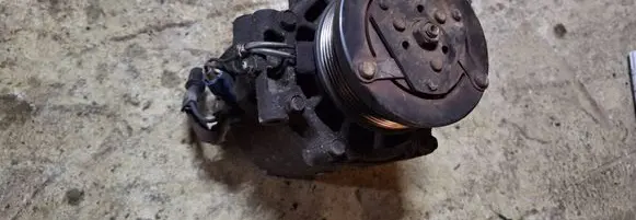 Peugeot 5008 II Air conditioning (A/C) compressor (pump) 4099653 7813a068