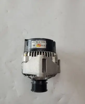 Mercedes-Benz CLK A208 C208 Generator/alternator A0101544702