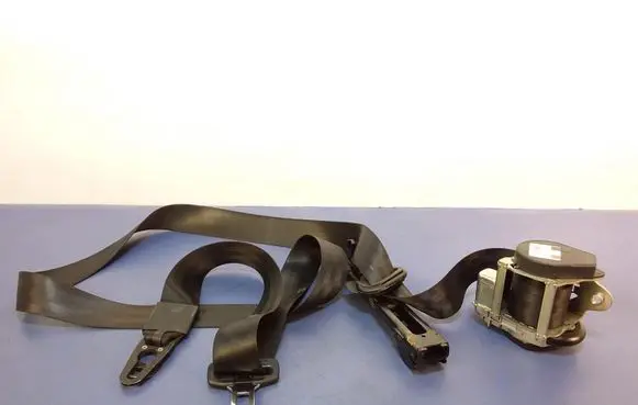 Audi Q7 4L Front seatbelt 606727200