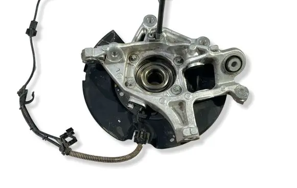 Dodge Charger Rear wheel hub spindle/knuckle ZWROTNICA64LT