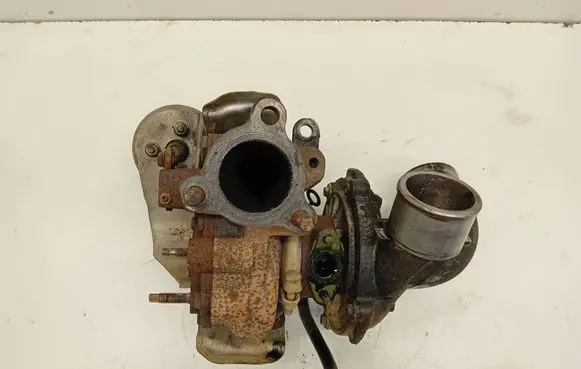Toyota Corolla Verso AR10 Turbo 172010R010 050727
