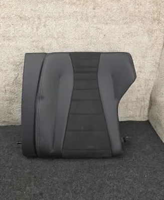 Rear seat