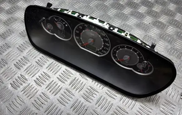 Citroen C5 Speedometer (instrument cluster) 9868099996 084088X2W03