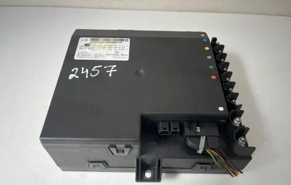 Mercedes-Benz S W221 Battery control module A2215400401 A2215458232 A2214420655