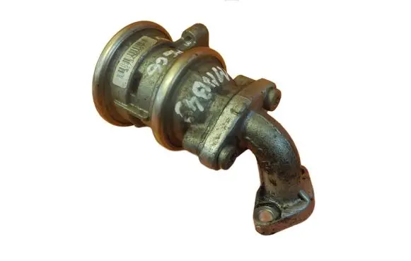 Audi A6 S6 C6 4F EGR thermostat 06E131101A