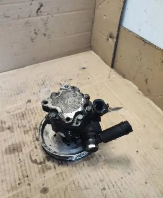 Audi A6 S6 C5 4B Power steering pump 8D0145177D 7690955104