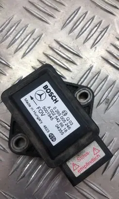 Mercedes-Benz Vito Viano W639 ESP acceleration yaw rate sensor 0265005246 A0025426618