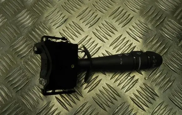 Renault Laguna II Wiper control stalk 8200328896 N882