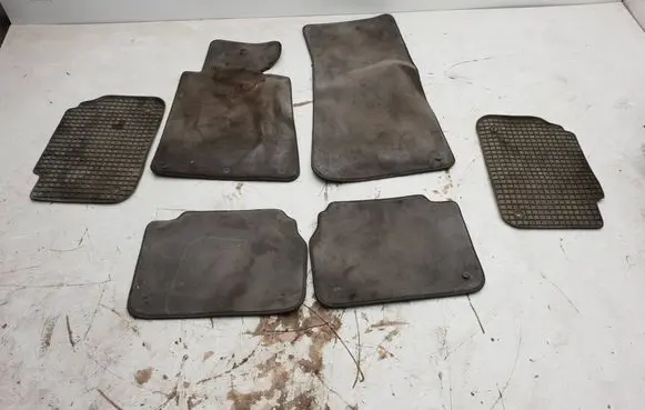 BMW 5 E34 Car floor mat set 