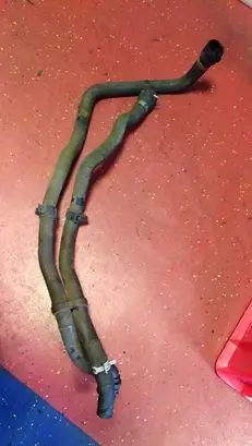 BMW 1 E81 E87 Engine coolant pipe/hose 9124076