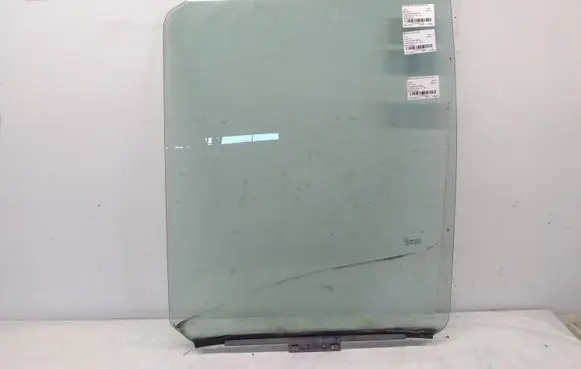 Opel Movano A Front door window/glass (coupe) 