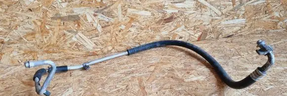 Volkswagen PASSAT B4 Air conditioning (A/C) pipe/hose 3A1820743D