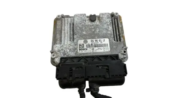 Skoda Octavia Mk2 (1Z) Engine control unit/module 03G906021LB 1039S17180 0281013238