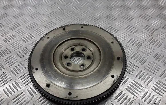 Seat Ibiza III (6L) Flywheel 0301052710