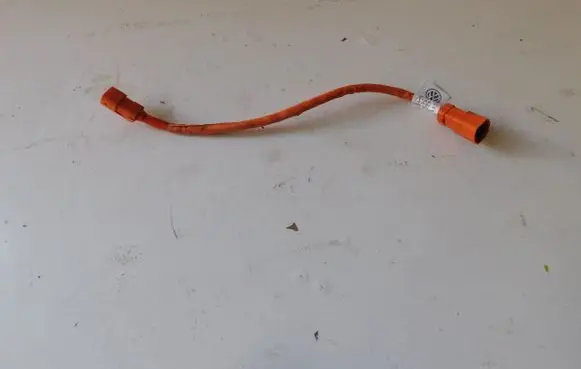 Volkswagen e-Golf High voltage cable 