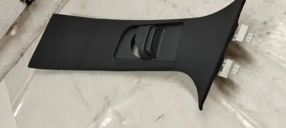 Mercedes-Benz C W205 (B) pillar trim (top) A2056900126