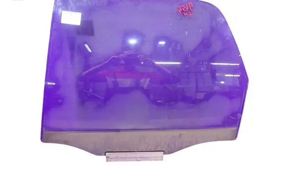 Opel Meriva A Front door window glass four-door 