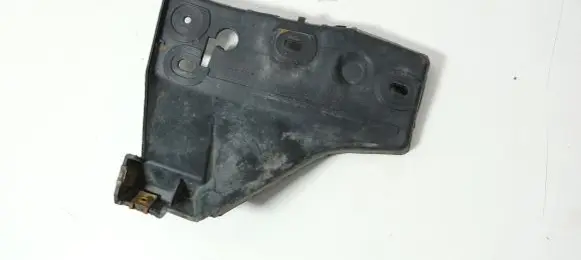 Audi A6 S6 C5 4B Front bumper mounting bracket 4Z7807283A