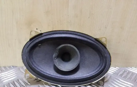 Ford Maverick Front door speaker F3RF18808AB