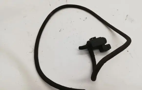 BMW 5 E60 E61 Turbo solenoid valve 70231800