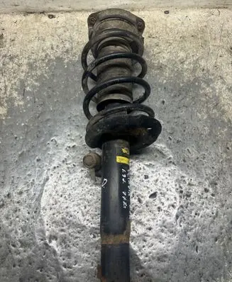 Skoda Octavia Mk2 (1Z) Front shock absorber with coil spring