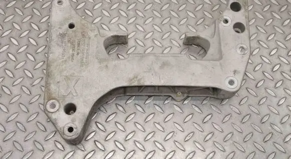 BMW 3 G20 G21 Gearbox mounting bracket 9485334 513843