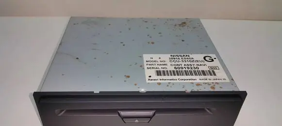 Nissan Murano Z50 Navigation unit CD/DVD player 25915ES60A CCU-32012