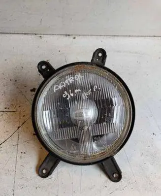 Nissan Patrol 160 Headlight/headlamp 7R01082