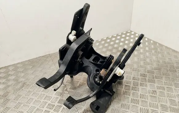 Opel Astra K Pedal assembly L05923114500 L059231145 059231145