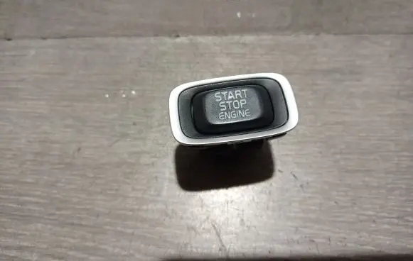 Volvo V40 Engine start stop button switch 10090125 31334453