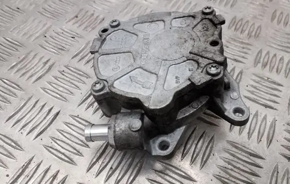 Audi A6 S6 C6 4F Vacuum pump 03L145100F